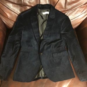 Classic black velvet H&M’s blazer size 10-11 boys
